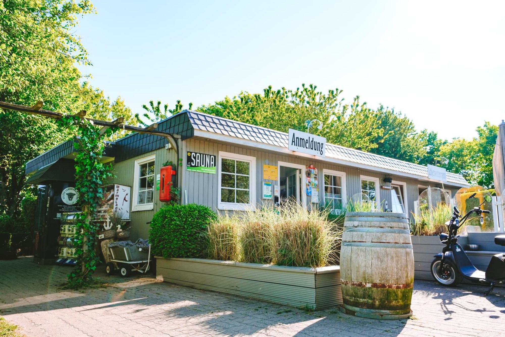 Domo Camp Sylt - Glamping Camp Hotel Bagian luar foto